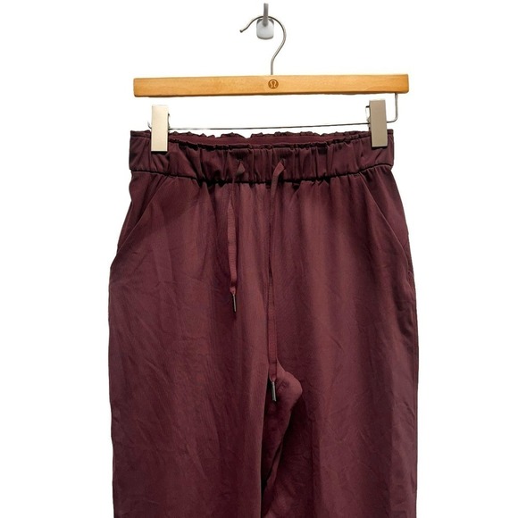 Lululemon Keep Moving 7/8 Pant Cassis Women’s Size 4 - Picture 5 of 9